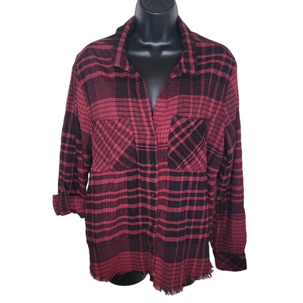 Cloth & Stone Anthropologie Plaid raw hem blouse Medium